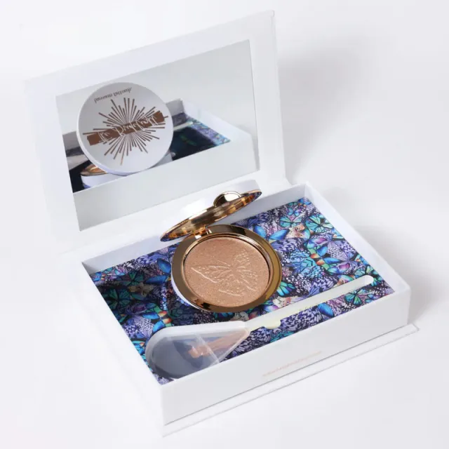 The Bridelight Highlighter with A Brush - That Bridal Glow